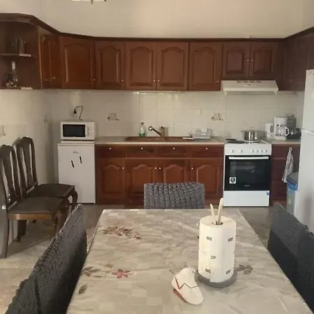 Holiday home Skinos Fratsia
